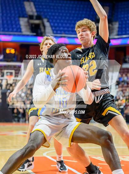 Thumbnail 2 in Kolbe-Cathedral vs. Hand (CIAC Class III Final) photogallery.