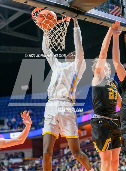 Thumbnail 1 in Kolbe-Cathedral vs. Hand (CIAC Class III Final) photogallery.