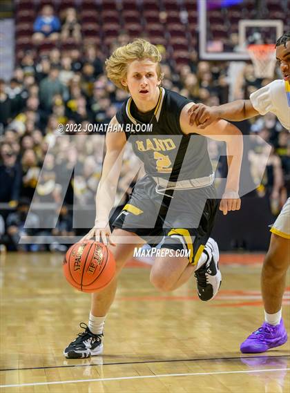 Thumbnail 1 in Kolbe-Cathedral vs. Hand (CIAC Class III Final) photogallery.