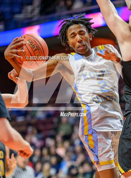 Thumbnail 3 in Kolbe-Cathedral vs. Hand (CIAC Class III Final) photogallery.