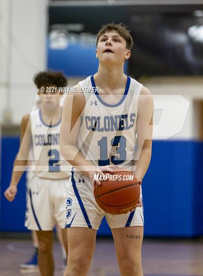 Thumbnail 1 in Male @ Covington Catholic photogallery.