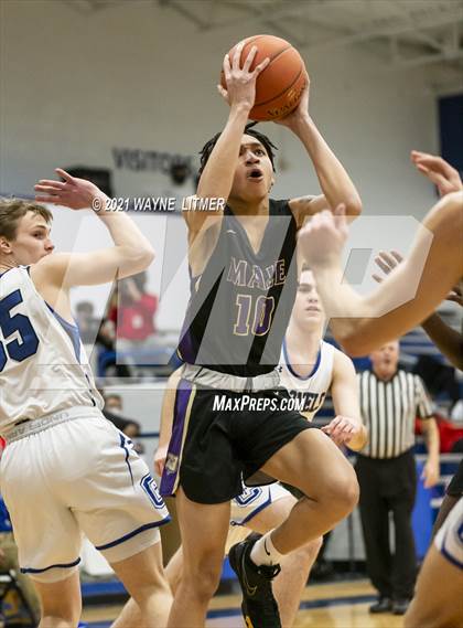 Thumbnail 3 in Male @ Covington Catholic photogallery.