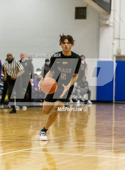 Thumbnail 1 in Male @ Covington Catholic photogallery.