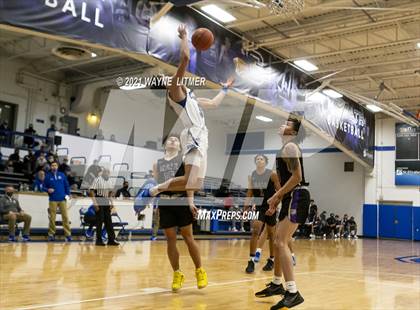 Thumbnail 3 in Male @ Covington Catholic photogallery.