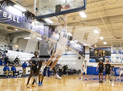Thumbnail 2 in Male @ Covington Catholic photogallery.