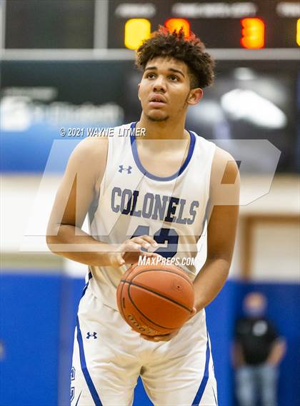 Thumbnail 3 in Male @ Covington Catholic photogallery.