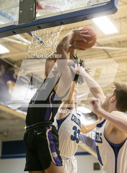 Thumbnail 2 in Male @ Covington Catholic photogallery.