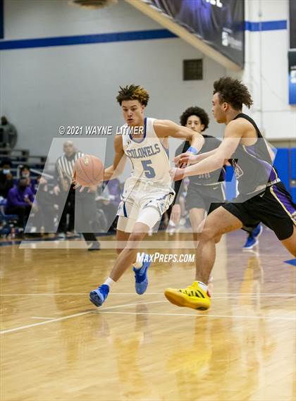 Thumbnail 3 in Male @ Covington Catholic photogallery.