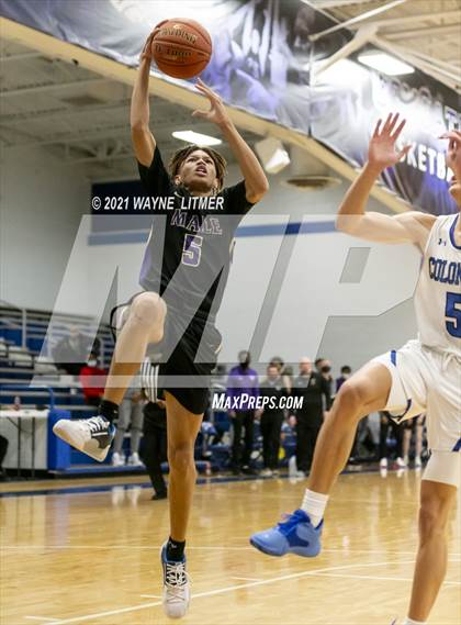 Thumbnail 2 in Male @ Covington Catholic photogallery.