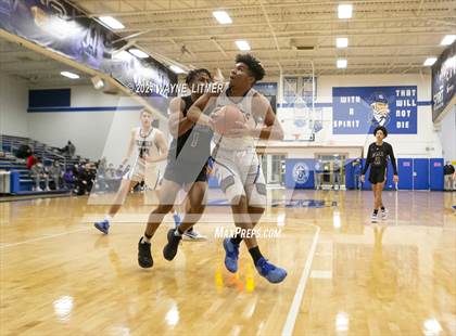 Thumbnail 2 in Male @ Covington Catholic photogallery.