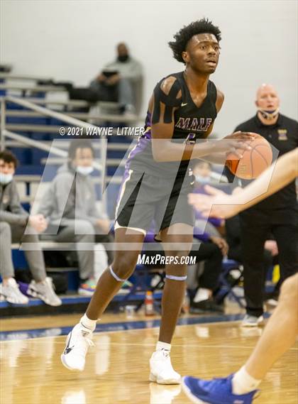 Thumbnail 3 in Male @ Covington Catholic photogallery.