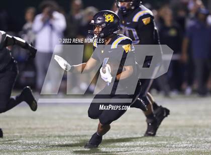 Thumbnail 3 in Downey vs Warren photogallery.