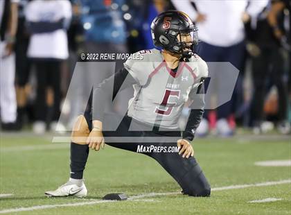Thumbnail 2 in Downey vs Warren photogallery.