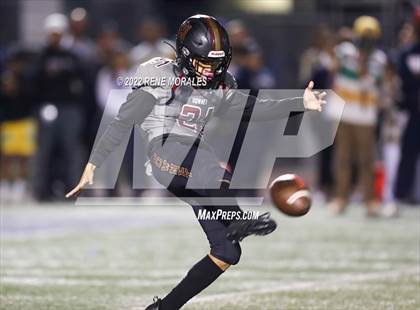 Thumbnail 3 in Downey vs Warren photogallery.