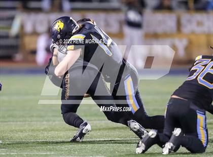 Thumbnail 3 in Downey vs Warren photogallery.