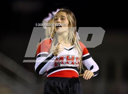Thumbnail 3 in Collinsville vs. Muenster (UIL 2A DII Regional Final) photogallery.