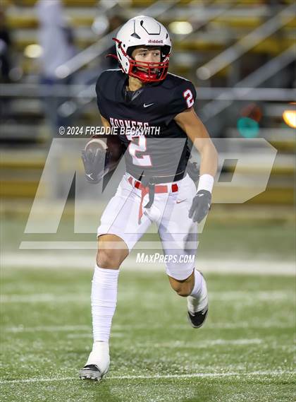 Thumbnail 1 in Collinsville vs. Muenster (UIL 2A DII Regional Final) photogallery.