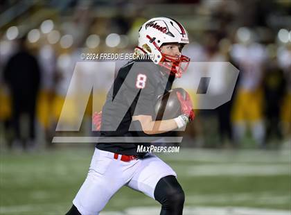 Thumbnail 2 in Collinsville vs. Muenster (UIL 2A DII Regional Final) photogallery.