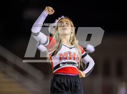 Thumbnail 2 in Collinsville vs. Muenster (UIL 2A DII Regional Final) photogallery.