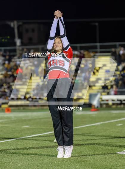 Thumbnail 3 in Collinsville vs. Muenster (UIL 2A DII Regional Final) photogallery.