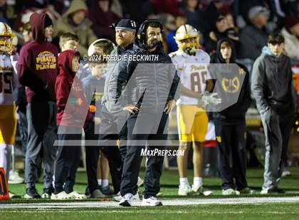 Thumbnail 3 in Collinsville vs. Muenster (UIL 2A DII Regional Final) photogallery.