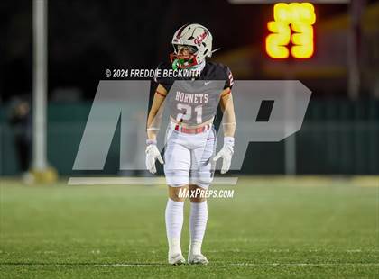 Thumbnail 2 in Collinsville vs. Muenster (UIL 2A DII Regional Final) photogallery.