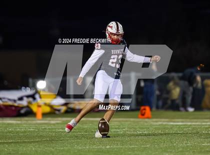 Thumbnail 2 in Collinsville vs. Muenster (UIL 2A DII Regional Final) photogallery.