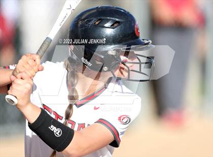 Thumbnail 3 in Eagle @ Owyhee (IHSAA 5A District III Final) photogallery.