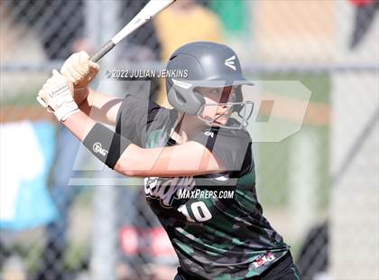 Thumbnail 3 in Eagle @ Owyhee (IHSAA 5A District III Final) photogallery.