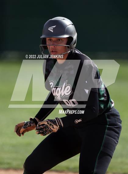 Thumbnail 3 in Eagle @ Owyhee (IHSAA 5A District III Final) photogallery.