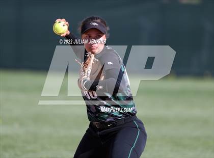 Thumbnail 3 in Eagle @ Owyhee (IHSAA 5A District III Final) photogallery.