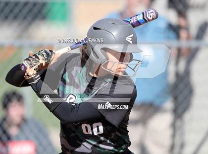 Thumbnail 1 in Eagle @ Owyhee (IHSAA 5A District III Final) photogallery.