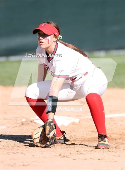 Thumbnail 2 in Eagle @ Owyhee (IHSAA 5A District III Final) photogallery.