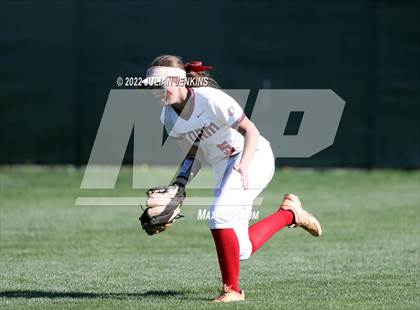 Thumbnail 1 in Eagle @ Owyhee (IHSAA 5A District III Final) photogallery.