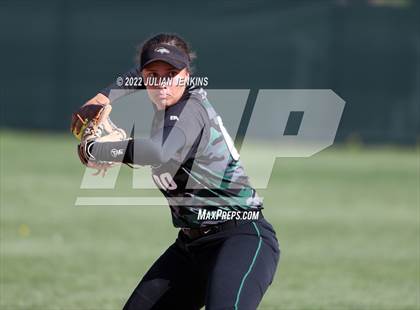 Thumbnail 2 in Eagle @ Owyhee (IHSAA 5A District III Final) photogallery.