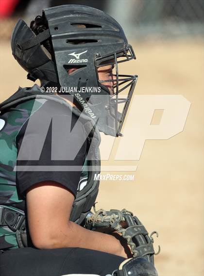 Thumbnail 2 in Eagle @ Owyhee (IHSAA 5A District III Final) photogallery.