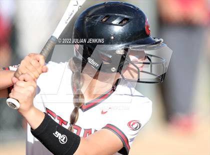 Thumbnail 2 in Eagle @ Owyhee (IHSAA 5A District III Final) photogallery.