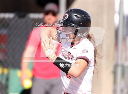 Thumbnail 3 in Eagle @ Owyhee (IHSAA 5A District III Final) photogallery.