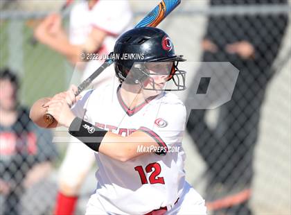 Thumbnail 2 in Eagle @ Owyhee (IHSAA 5A District III Final) photogallery.