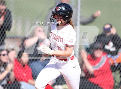 Thumbnail 2 in Eagle @ Owyhee (IHSAA 5A District III Final) photogallery.