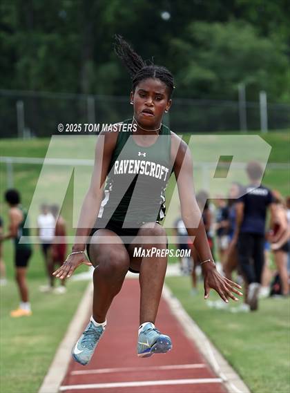 Thumbnail 3 in NCISAA D1 Championship (Long Jump) photogallery.