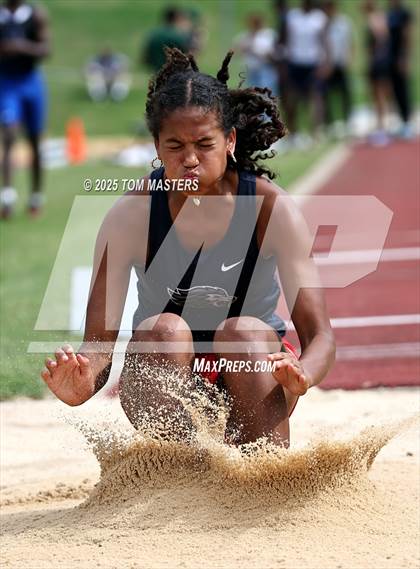 Thumbnail 1 in NCISAA D1 Championship (Long Jump) photogallery.
