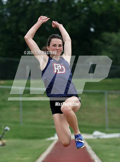 Thumbnail 2 in NCISAA D1 Championship (Long Jump) photogallery.