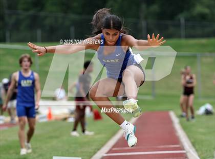 Thumbnail 1 in NCISAA D1 Championship (Long Jump) photogallery.