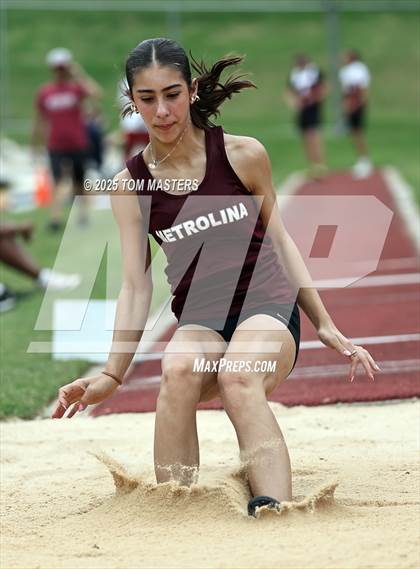 Thumbnail 2 in NCISAA D1 Championship (Long Jump) photogallery.