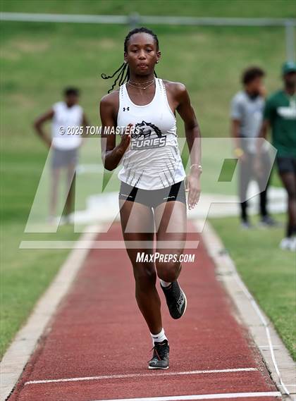 Thumbnail 2 in NCISAA D1 Championship (Long Jump) photogallery.