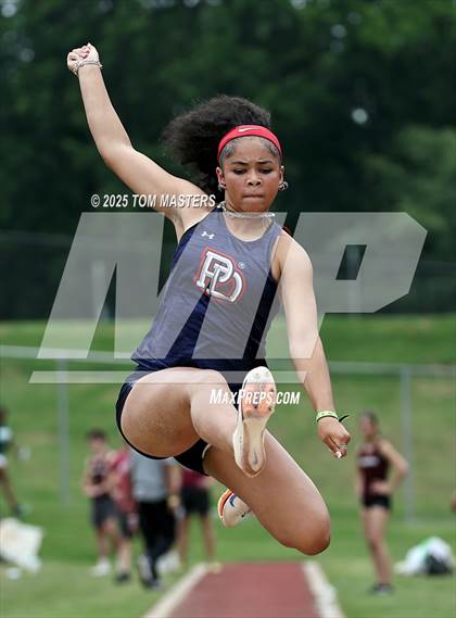 Thumbnail 3 in NCISAA D1 Championship (Long Jump) photogallery.
