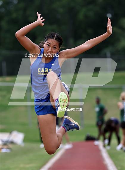 Thumbnail 2 in NCISAA D1 Championship (Long Jump) photogallery.