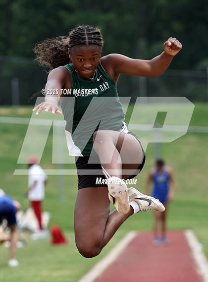 Thumbnail 2 in NCISAA D1 Championship (Long Jump) photogallery.