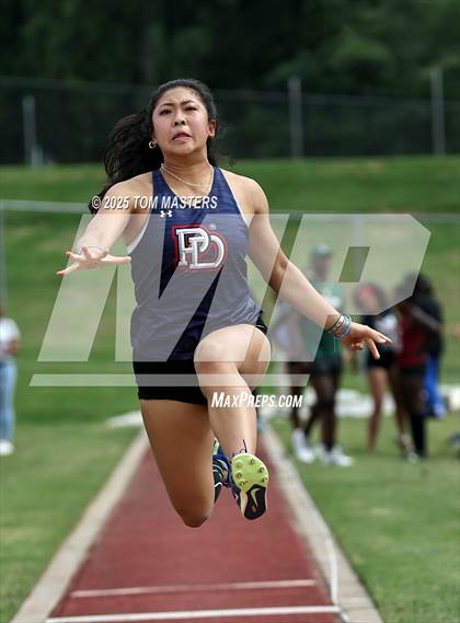 Thumbnail 1 in NCISAA D1 Championship (Long Jump) photogallery.